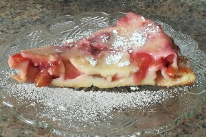 Desert clafoutis cu prune