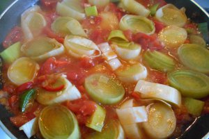 Ciorba de praz, cu legume si paste