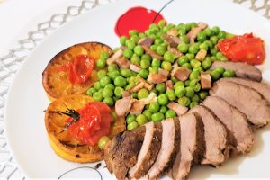 Piept de rata cu mazare verde