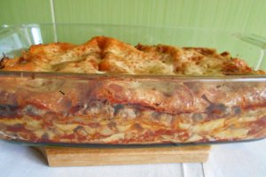 Lasagna cu carne de porc si ciuperci