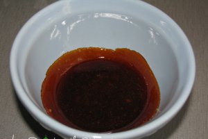 Creme caramel cu rubarba si topping crocant
