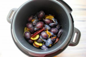 Gem de prune la Multicooker Crock-Pot Express cu gatire sub presiune