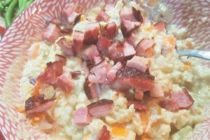 Salata de conopida cu morcovi si jambon