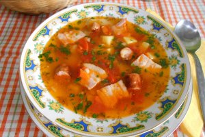 Ciorba de legume, cu afumaturi