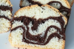 Desert chec pufos cu cacao