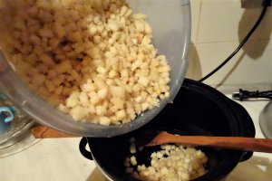 Dulceata de pere tomnatice la slow cooker Crock-Pot