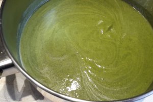 Supa crema de mazare cu spanac