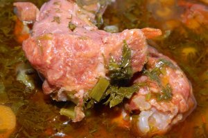 Ciorba cu coaste la slow cooker Crock-Pot