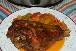 Pulpa de curcan la slow cooker Crock-Pot