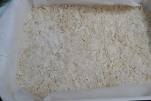 Desert prajitura cu mere si crema de branza cu aroma de vanilie