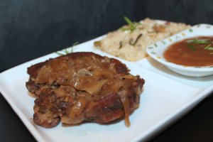 Ceafa de porc la slow cooker Crock-Pot