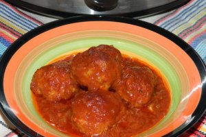 Chiftele marinate la slow cooker Crock-Pot