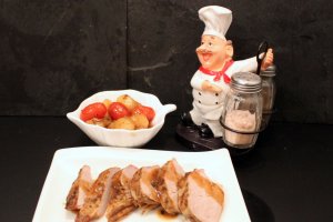 Muschiulet de porc cu castane de apa si rosii cherry la slow cooker Crock-Pot
