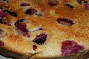 Clafoutis cu prune la slow cooker Crock-Pot