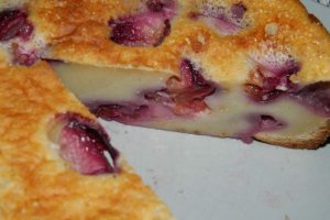 Clafoutis cu prune la slow cooker Crock-Pot