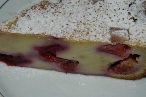 Clafoutis cu prune la slow cooker Crock-Pot