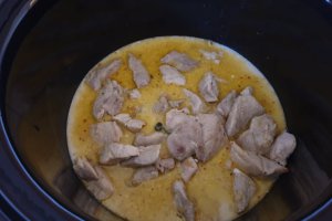 Carne de porc in sos de lapte de cocos la slow cooker Crock-Pot