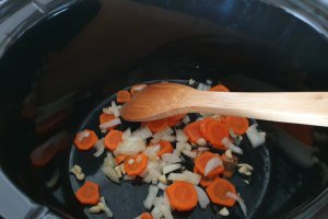 Mazare cu kaizer la slow cooker Crock-Pot