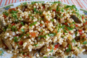 Garnitura de cus-cus, cu ciuperci