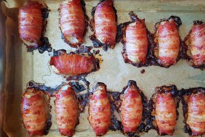 Chiftele din carne de porc invelite in bacon
