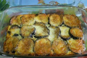 Musaca de vinete, cu carne de porc