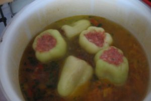 Ciorba de ardei umpluti