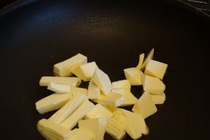 Desert tarta Tatin