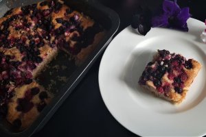 Desert tarta cu fructe de padure (fara gluten si low-carb)