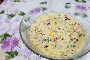 Salata de conopida cu rosii uscate si cabanos