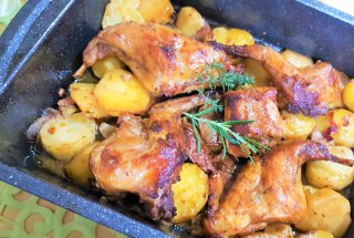 Coniglio al forno -iepure la cuptor