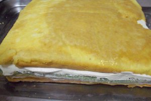 Desert prajitura cu foi cu morcovi si crema de citrice