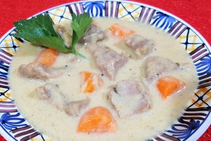 Blanquette de veau -tocana frantuzeasca de vitel