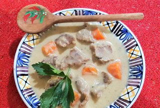 Blanquette de veau -tocana frantuzeasca de vitel
