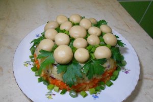 Salata Poienita cu ciuperci, de post