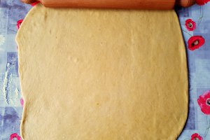 Desert placinte rulate cu dovleac turcesc