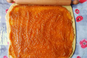 Desert placinte rulate cu dovleac turcesc