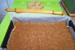 Deliciu de Post: Reteta Simpla si Gustoasa de Prajitura cu Mere