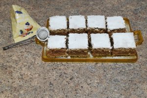 Deliciu de Post: Reteta Simpla si Gustoasa de Prajitura cu Mere
