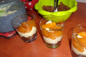 Desert Tiramisu cu fructe