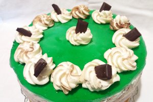 Desert cheesecake cu ciocolata si menta