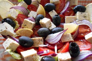 Salata de rosii cu branza tofu