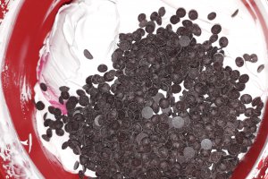 Desert tort cu crema straciatella si gem de capsuni - Reteta nr. 200