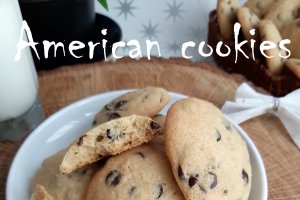 Desert American chocolate chip cookies