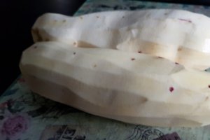 Cartof dulce la cuptor cu branza sarata