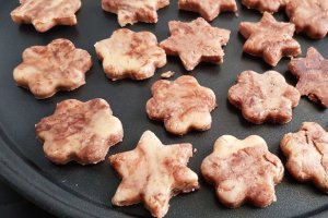 Desert biscuiti cu migdale bicolori