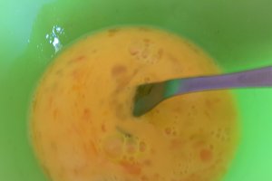 Snitel de pui si spanac cu pesto