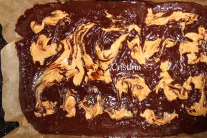 Desert negresa cu unt de arahide