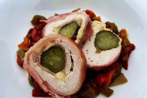 Rulada de carne cu ardei