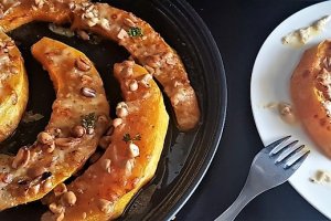 Dovleac gratinat cu alune si parmezan