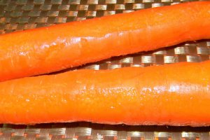 Ciorba de varza cu carnati si sorici